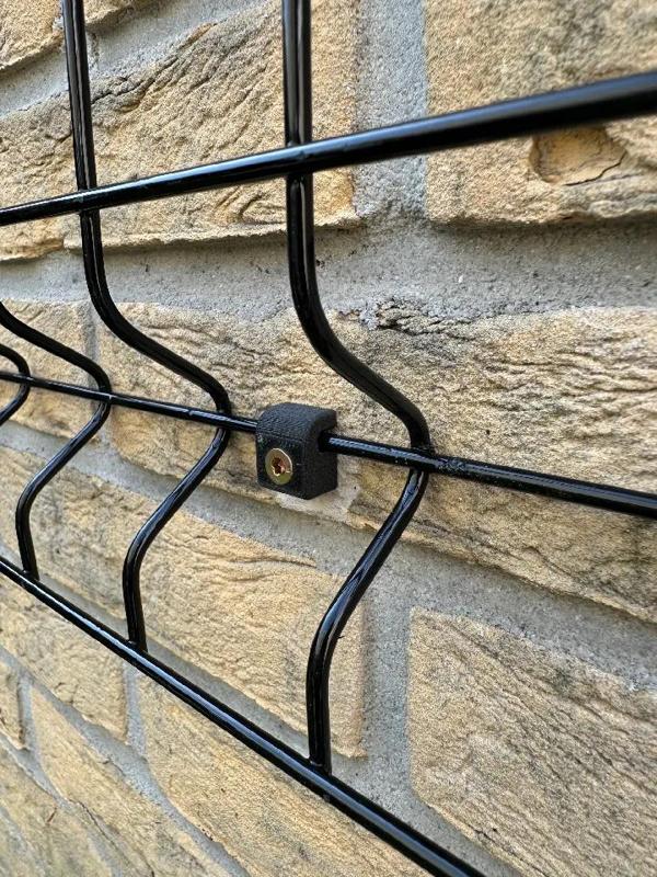 Mesh panel wall bracket mount