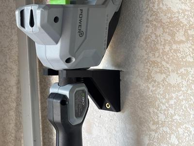 V2 EGO Edger and String Trimmer Holder – USA (2×4)