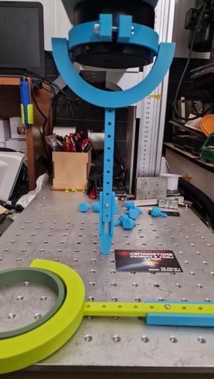 Fiber laser automatic focus jig