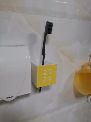 Adaptive Toothbrush Holder, Fast Printing for All Models 2025 (Material Saving), Printable without AMS