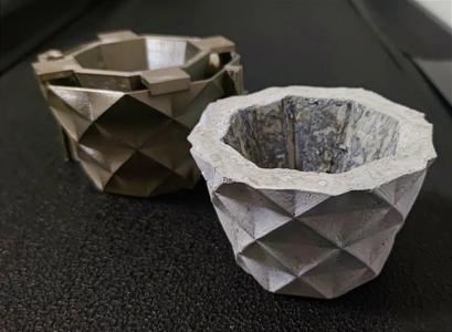 Mold for a geometric pot