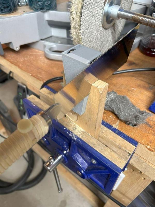 Dovetail Guide with Magnet Holder