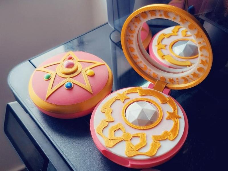 Sailor Moon Mirror Compact.