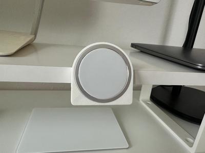 Magsafe Desk Mount