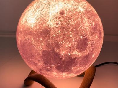 Moon Lamp with Wavy Stand (Fuzzy Skin)