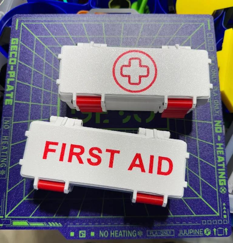 Small Rugged case – First Aid