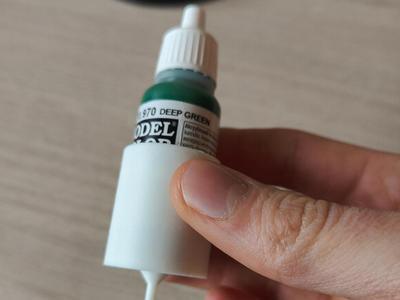 Miniature paint mixing Dremel attachment (Vallejo)