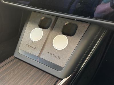 Tesla Model S (2021+ Refresh) MagSafe Adapter