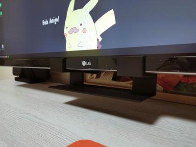 Under monitor simple shelf