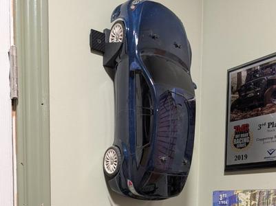 RC Wall Hanger