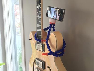 Phone Tripod (updated to fit most phones!)