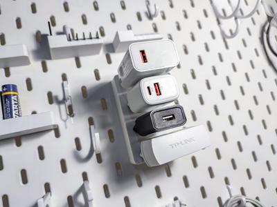 USB charger/EU Plug holder for IKEA Skadis