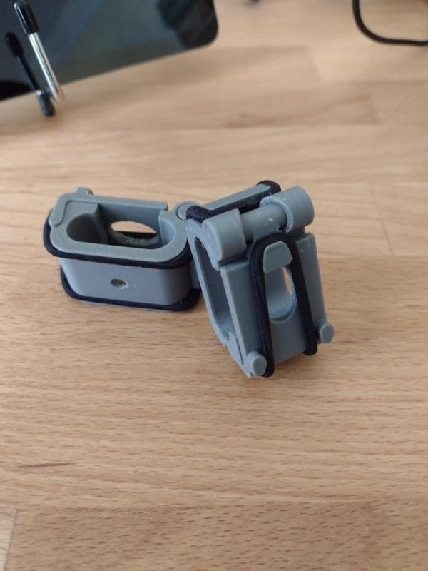 Cable Organizer with Elastic Clasp