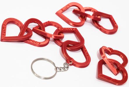 Flexible Heart Chain – Customizable Text