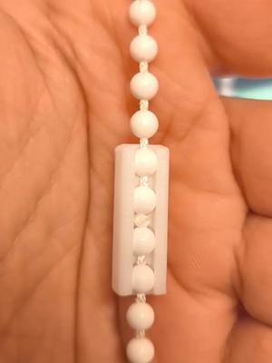 Clutch (clip) for window blinds