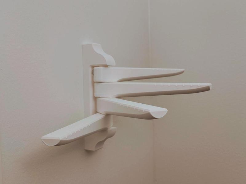 Swivel rack