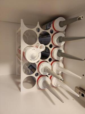 Yet another sealant / caulk holder