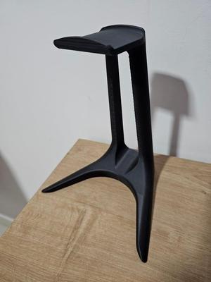 Headphone stand