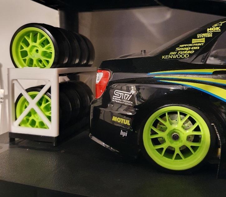 1/10 wheels tyres rack (stackable)