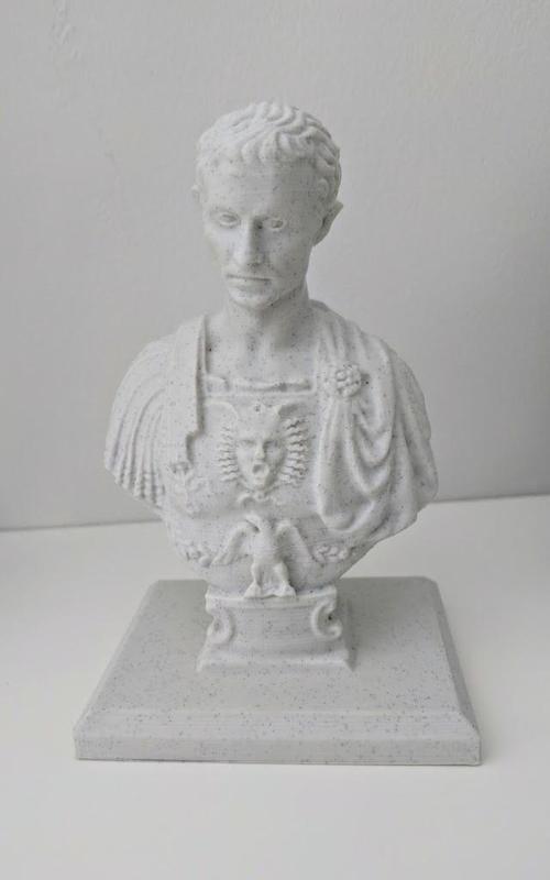 Julius Ceasar – With Base and No holes for pens