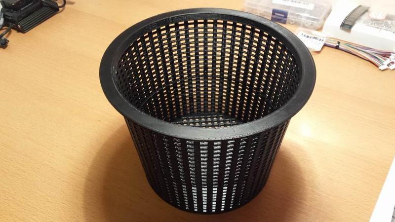 Pool Skimmer Basket