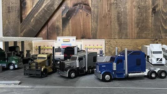 1-64 Scale RC Semi Trucks | Keny