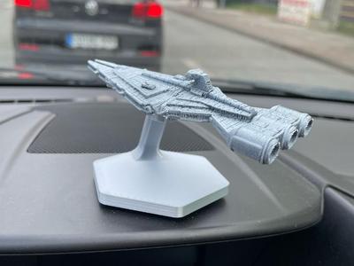 Dashboard Drifter – Floating Light Cruiser Model
