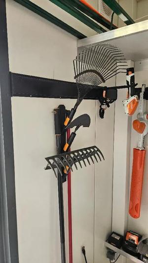 Fiskars QuikFit hanger