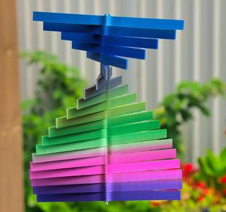 Vertical Wind Spinner