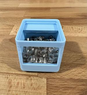 Modified Gridfinity Bin with glass