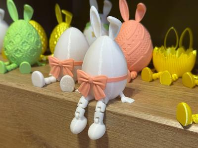 Articulated Easter Egg wit Ribbon