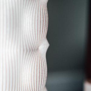 sleek wave lamp