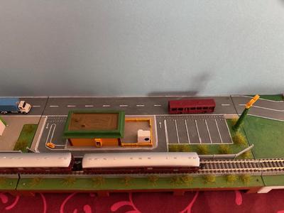 “z-slat“ 07 drive in restaurant (z-scale)