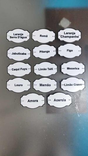 Placas de identificação de árvores