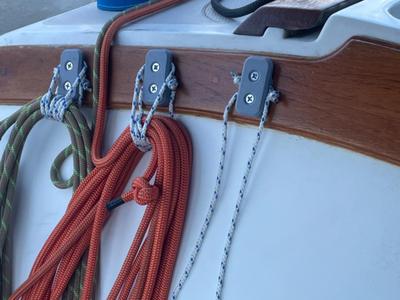 Loop for hanging ropes