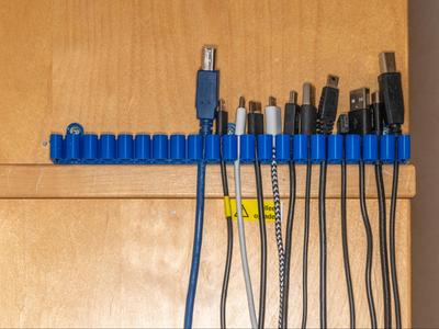 USB cable organizer