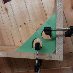 Customizable Angle Corner Holder
