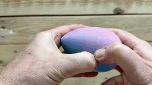 Crackable Easter Egg 