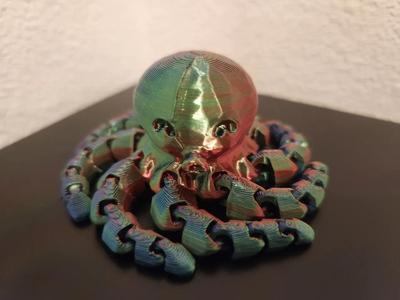Medium Poly Cute Mini Octopus