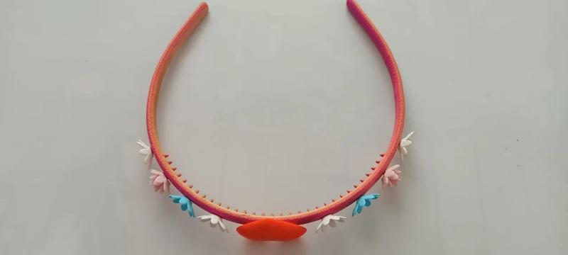 Headband   