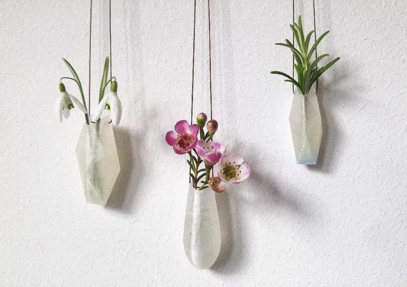 wearable necklace vase