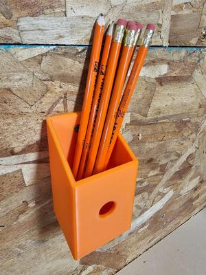 Workshop wall mounted pen/pencil holder