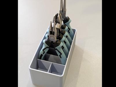 Workshop stand for 5 pliers – Ideas from the Heart Mini