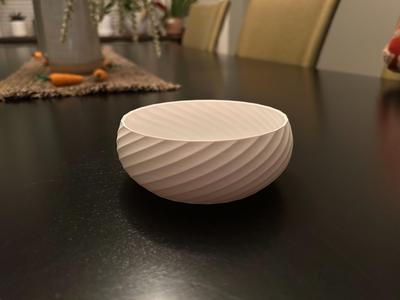 Catchall spiral bowl
