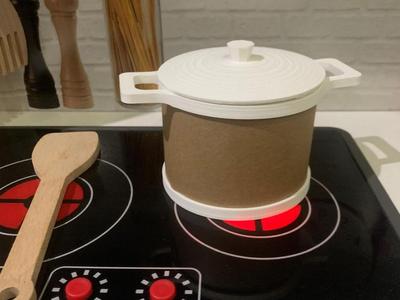 Toy Pot – Reusing Spools