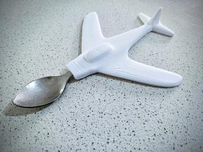 Aeroplane spoon / attachment for cutlery (see instructions)