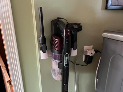 Shark Vertex Wall Mount with Attachment Mounts