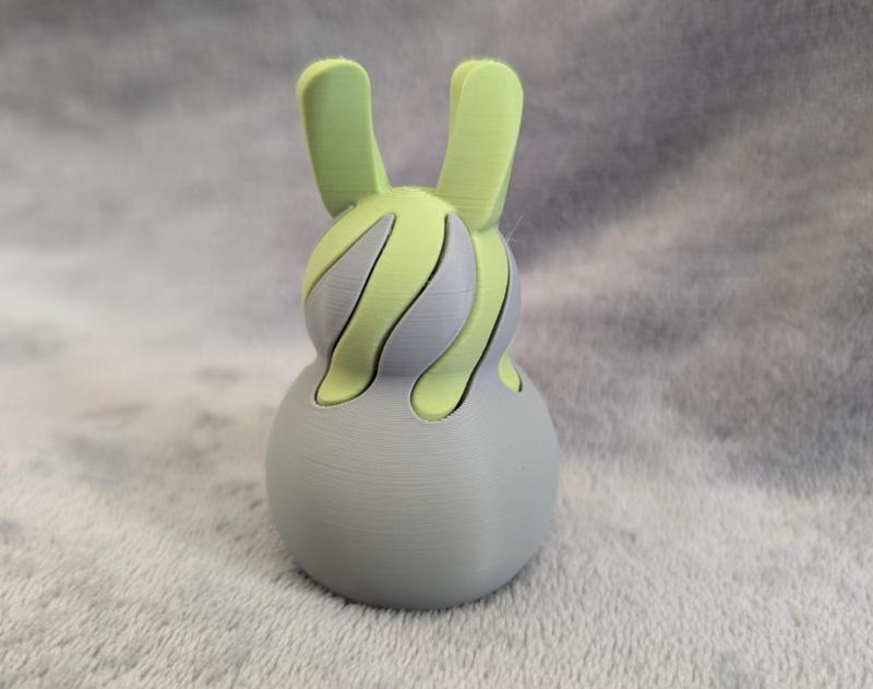 Helix Fidget Easter Bunny 2