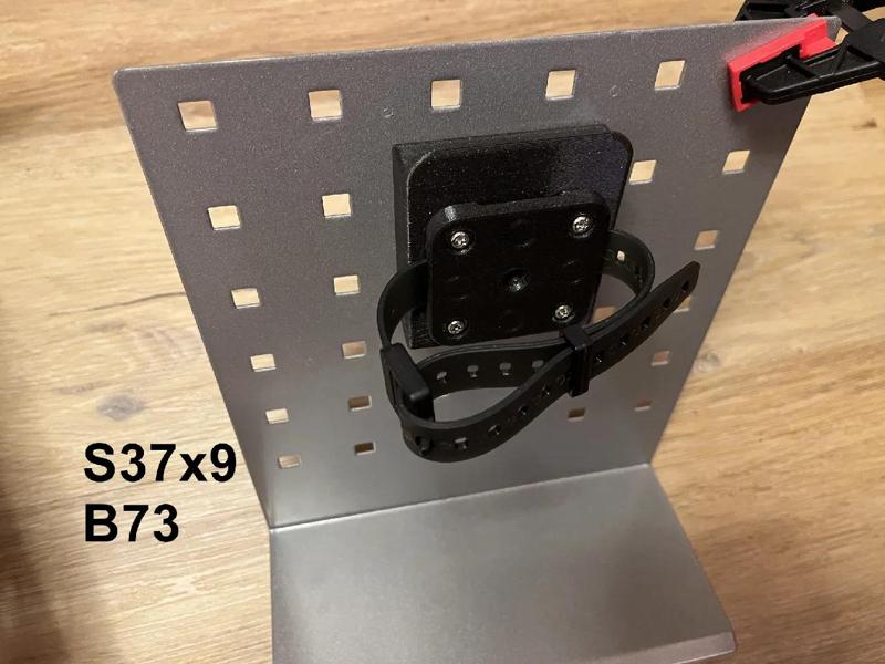 S37x9 - B73 - Bandhalter - Universal   