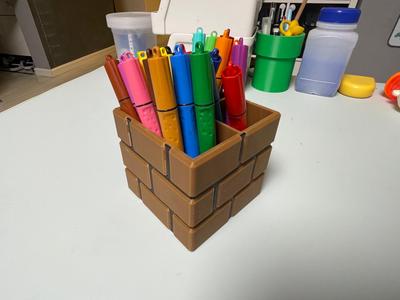 Super Mario Brick Block pen holder马里奥砖块笔筒